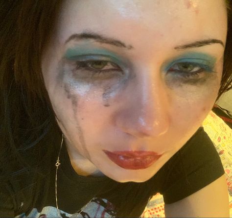 Crying Makeup, Melted Makeup, Bad Makeup, Crying Face, Makeup Selfie, Makeup Humor, Edgy Makeup, Dance Art, Photo Projects