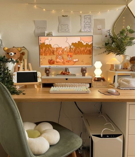 Aesthetic Set Up, Cute Desk Aesthetic, Desk Setup Workspace Inspiration, Desk Setup Workspace, Cozy Gamer Aesthetic, Cute Desk Setup, Aesthetic Workspace, Cozy Desk Setup, Computer Ideas