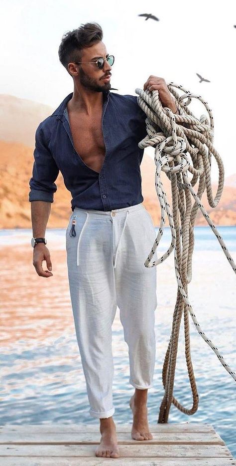 Pair up the linen shirt with chinos and the linen pant with a printed shirt to rock the summer style this season.Here are 10 Coolest Linen Outfits for you.. Mens Linen Pants Outfit, Linen Outfits For Men, Linen Outfit Men, Summer Outfits Men Beach, Summer Salmon, Coolest Outfits, Mens Linen Outfits, Linen Outfits, Beach Outfit Men