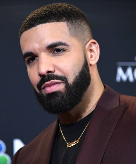 Drake Beard, Barber Shop Pictures, Drake Rapper, Drake Photos, Drake Drizzy, Drake Graham, Aubrey Drake, Black Men Haircuts, Mens Hairstyles Thick Hair