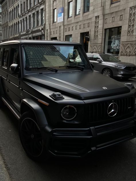 Mercedes Core, G Class Mercedes, Instagram Divider, Mercedes Girl, Black Mercedes Benz, Class Mates, Girl G, G Class, Pretty Cars