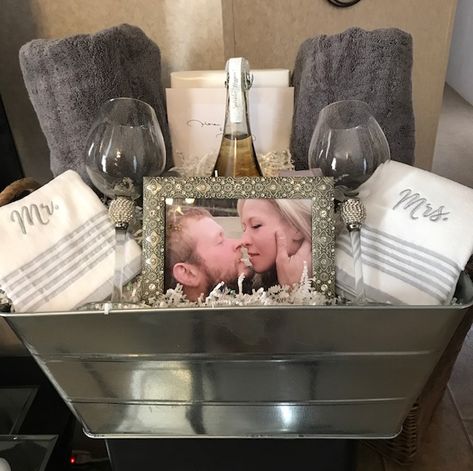 Spa Gift Baskets For Couples, Silver Theme Gift Basket, Bachelorette Bride Basket, Bride Gifts Basket, Gift Basket For Bride And Groom, Newlywed Basket Ideas, Wedding Baskets For Couple, Anniversary Gift Baskets For Parents, Wedding Night Basket For Bride And Groom