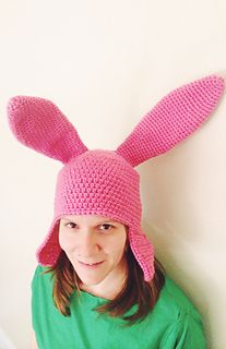 Make your own Louise Belcher costume with this beginner level hat pattern. Your 10 inch ears are sure to make a statement! Louise Belcher Hat Pattern, Louise Belcher Hat, Louis Belcher, Louise Belcher, Crochet Costumes, Ear Hat, Hat Crochet Pattern, Crochet Geek, Crocheting Ideas