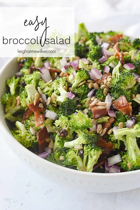 This broccoli salad recipe is a classic. It is the perfect side dish for just about anything and a favorite potluck pick. Apple Broccoli Salad, Best Broccoli Salad Recipe, Creamy Broccoli Salad, Salad Kale, Raw Broccoli, Broccoli Salad Recipe, Salad Recipes Video, Summer Side Dishes, Fresh Broccoli