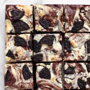 Oreo Cream Cheese Brownies, Cream Cheese Brownies Recipe, Marbled Cheesecake, Oreo Brownies Recipe, Oreo Cream Cheese, Cream Cheese Oreo, Cocoa Powder Cookies, Cheese Brownies, Oreo Cream