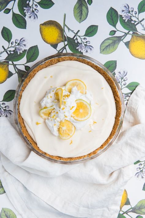 No Bake Lemon Cool Whip Pie (Only 4 ingredients!) - BetsyLife Lemon Cool Whip, Easy Lemon Icebox Pie, Cool Whip Pie, Frozen Lemonade Pie, Easy Pies, Cool Whip Pies, Lemon Icebox Cake, Recipes With Cool Whip, Lemon Icebox Pie