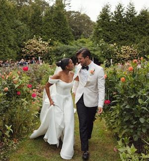 Astonishing Tented Martha's Vineyard Wedding | 75 more photos on PartySlate Martha Vineyard Wedding, Vineyard Birthday, Vineyard Wedding Reception, Outdoor Rehearsal Dinner, Marthas Vineyard Wedding, Baby Shower Venues, Birthday Venues, Outdoor Baby Shower, Birthday Travel