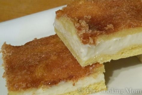 Sopapilla Bars Sopapilla Cake, Sopapilla Recipe, Sopapilla Cheesecake Bars, Crescent Roll Cheesecake, Sopapilla Cheesecake, Cream Cheese Crescent Rolls, Salty Cake, Easy Cheesecake, South Texas