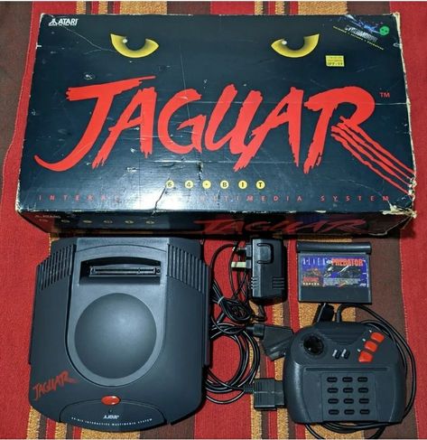 Atari Jaguar, Video Game Systems, Sega Dreamcast, Black Console, Classic Video Games, Old Computers, Retro Video Games, Game System, Old Video