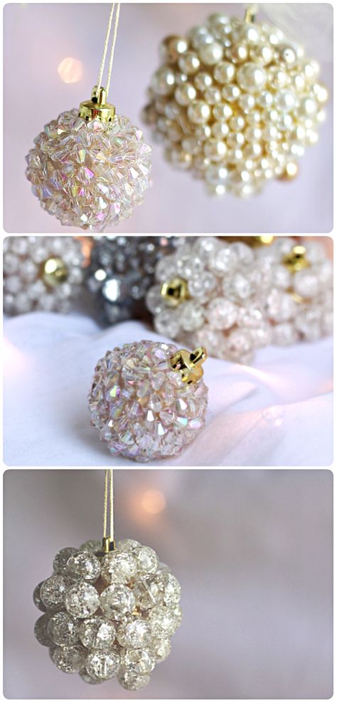 Christmas DIY ● Tutorial ● Ornaments  Or bigger version and hang over doorway or entryway or dinner table Jewel Ornaments, Navidad Diy, Beaded Ornaments, Noel Christmas, Holiday Diy, Xmas Ornaments, Christmas Deco, Xmas Crafts, Ornaments Diy