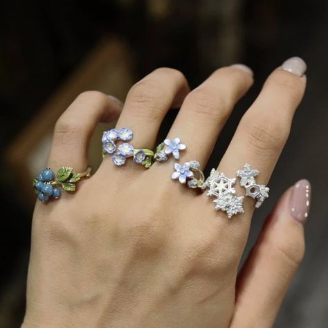 Cottagecore Accessories, Cottagecore Jewelry, Fairy Accessories, Love Store, Cottagecore Style, Cottagecore Aesthetic, Flower Ring, Pretty Jewellery, Beautiful Rings