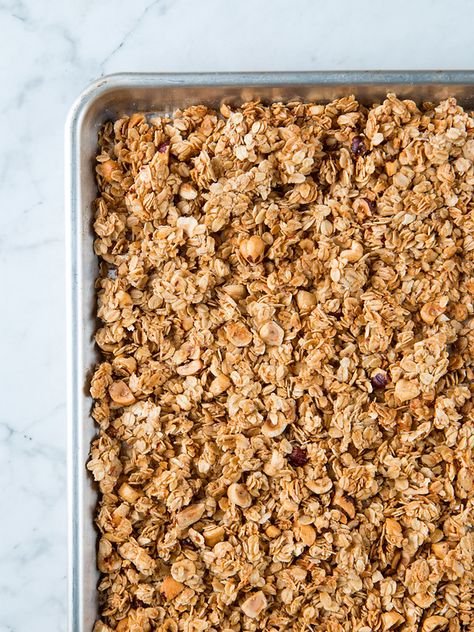 Toasted Honey And Hazelnut Granola & 6 Tips For Homemade Granola Perfection - Will Cook For Friends Hazelnut Granola, Hazelnut Recipes, Recipes By Ingredients, Honey Granola, Nut Bars, Nature Valley, Honey Nut, Funnel Cake, Granola Recipes