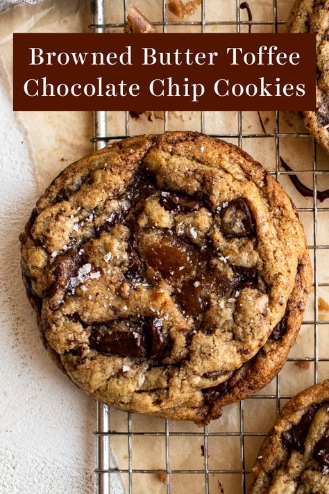 Browned Butter Toffee Chocolate Chip Cookies are loaded with flavor and soft yet chewy, ooey gooey texture. This easy homemade recipe is absolutely delicious with flavors of butterscotch and salty toffee bits and topped with flaky sea salt. Dunk in a glass of milk for the best easy, homemade, from-scratch dessert! #chocolatechipcookies #toffeecookies Toffee Chocolate Chip Cookies, Easy Toffee, Toffee Chocolate, Best Chocolate Chip Cookies Recipe, The Best Cookies, Toffee Recipe, Toffee Cookies, Best Cookies, Butter Toffee