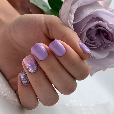 Lilac Nails Design, Purple Gel Nails, Violet Nails, Feather Nails, Unghie Sfumate, Gel Toe Nails, Lilac Nails, Pink Gel Nails, Purple Nail Designs