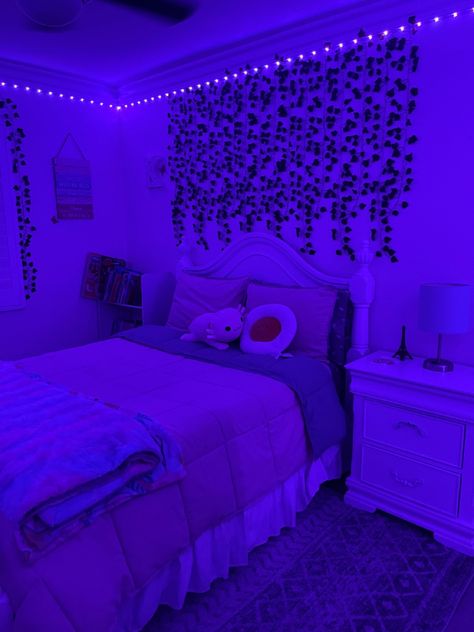 Lid Lights Bedroom, Room Ideas For Nine Year Olds, 9 Year Girl Room Ideas, 8 Year Girl Room Ideas, Bedroom Ideas For 11 Year Girl, Bedroom 10 Year Girl, Bedroom Ideas For 13 Year Girl, Bedroom Ideas For Girls 10-12 Yrs, 13 Year Girl Bedroom Ideas