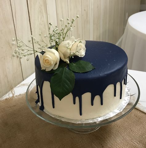 My first try at drip icing. White chocolate ganache colored with navy for a bridal shower. Blue Drizzle Cake, Dark Blue Cake Design, White Cake With Blue Drip, Navy Blue Cake Design, Dark Blue And White Cake, Navy Blue And White Cake, Birthday Cake Dark Blue, Black And Blue Cake, Blue And White Cake Design