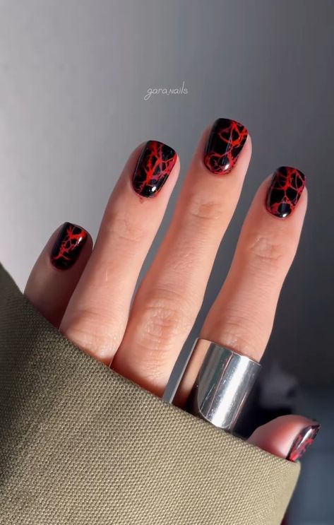 Small Nails Design, Unusual Nail Designs, Small Nails, Mens Nails, Retro Nails, Punk Nails, Gel Mani, Edgy Nails, Nails Salon