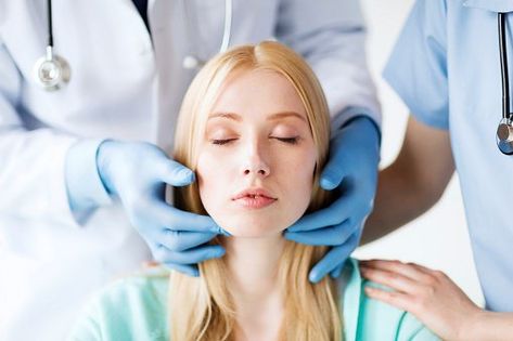 What can you do to prepare for the recovery after ACDF surgery? Understand what to expect, how to avoid complications, and how to maximize the benefits of ACDF. Acdf Surgery, Aesthetic Training, Oral Health Education, Plastic Surgery Fail, Neck Surgery, Plastic Surgery Procedures, Oral Surgeon, Oral Care Routine, Surgery Recovery