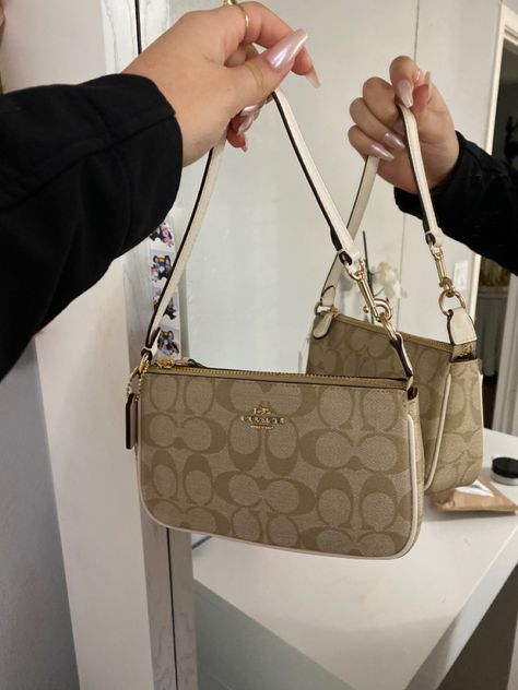 Nolita Coach Bag, Coach Nolita 19 Aesthetic, Nolita 19 Coach Bag, Nolita 19 Coach Outfit, Coach Nolita 19 Outfit, Aesthetic Purse, Coach Nolita 19, Coach Nolita, Nolita 19