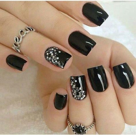 Black Gel Nails, Black Nails With Glitter, Unghie Sfumate, Black Coffin Nails, Black Acrylic Nails, Black Nail Art, Black Nail Designs, Super Nails, Black Nail