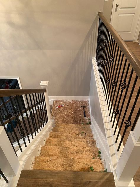 How to Remodel Your Carpeted Stairs: An Easy Budget Makeover Stairs Organization, Stairs Remodel, Classic Staircase, Diy Staircase Makeover, Stairs Makeover Ideas, Carpeted Stairs, Farmhouse Stairs, Laminate Stairs, Storage Stairs