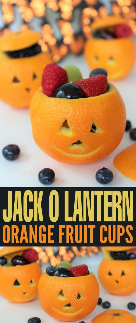 These Jack O Lantern Orange Fruit Cups make for a a healthy but festive Halloween treat, perfect for spooky class parties! Halloween Fruit Tray, Halloween Fingerfood, Halloween Deserts, Halloween School Treats, Healthy Halloween Treats, Healthy Halloween Snacks, Halloween Fruit, Halloween Treats For Kids, Frugal Mom