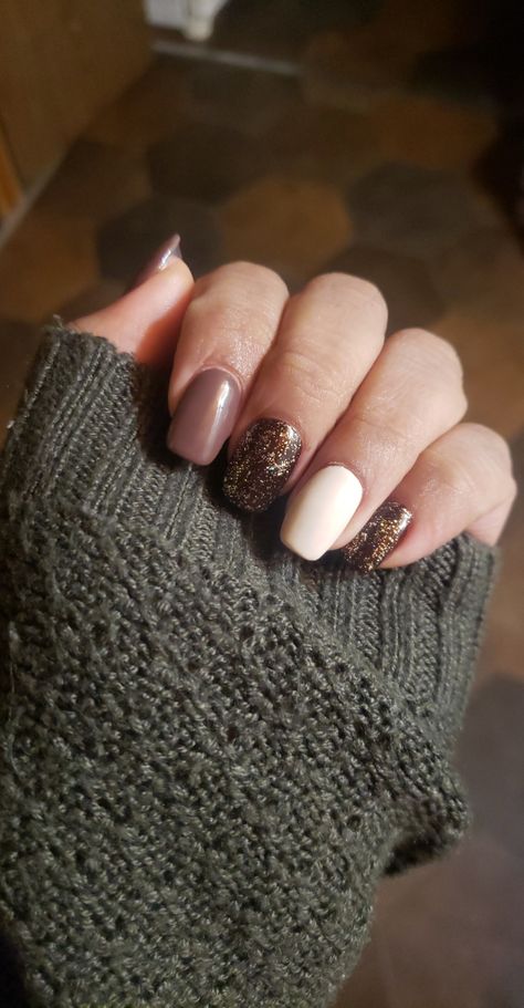 #brown #mocha #nude #glitter #tricolor #acrylic #gel #nails Chunky Glitter Nails, Cream Nails, Deep Brown, Brown Nails, Dip Powder Nails, Powder Nails, Bling Nails, Ombre Nails, Tri Color