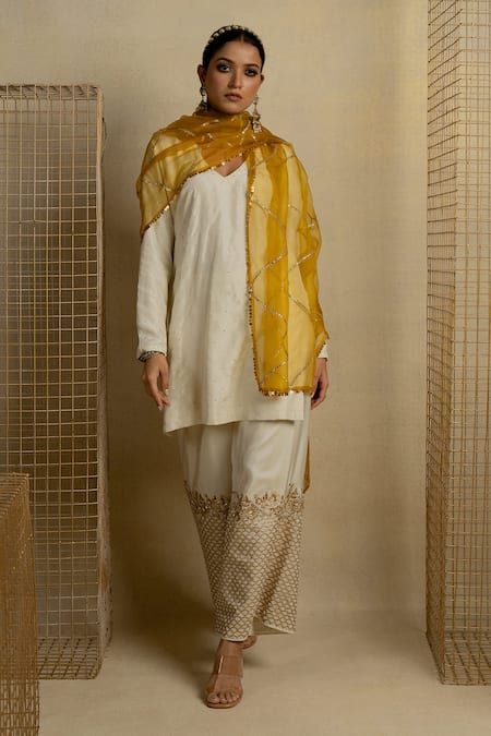 Buy White Silk Embroidery Aari V Neck Abil Kurta With Work Izzar Pant For Women by Pooja-Keyur Online at Aza Fashions. Abhinav Mishra, Raw Mango, Anamika Khanna, Pant For Women, Organza Dupatta, Silk Embroidery, White Silk, Aza Fashion, Hand Weaving