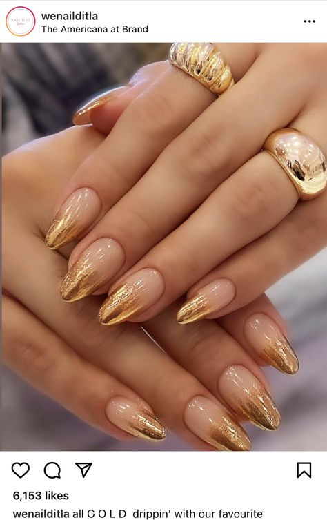 Nude Ombre Nails, Golden Nails Designs, Gold Tip Nails, Ombre Nail Ideas, Ongles Beiges, Golden Nail Art, Wedding Miscellaneous, Gold Gel Nails, Gold Manicure