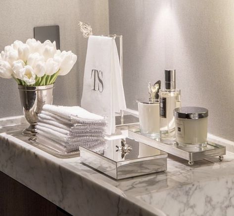 Luxe Bathroom, Bathroom Counter Decor, Bathroom Dimensions, Bathroom Luxury, Bathroom Decorating Ideas, Bathroom Decor Luxury, Restroom Decor, Counter Decor, Bathroom Design Inspiration