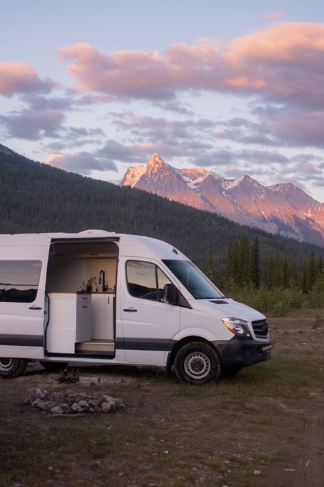 Camping Van Aesthetic, Van Trip Aesthetic, Camper Life Aesthetic, Vision Board Europe, Camper Van Aesthetic, Vanlife Europe, Bucketlist Aesthetic, Campervan Aesthetic, Vanlife Aesthetic