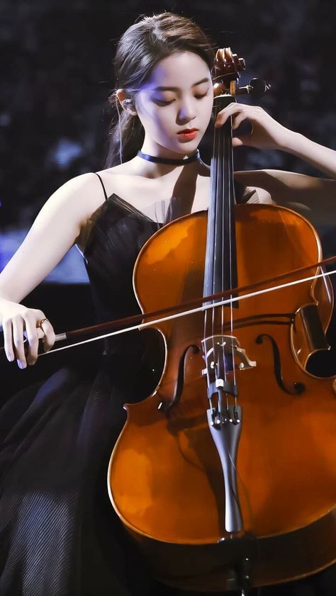 Cello Photo, Cello Photography, Album Concept, Musician Portraits, Musician Photography, Human Figure Sketches, Ideal Girl, Fine Art Portrait Photography, Cellos