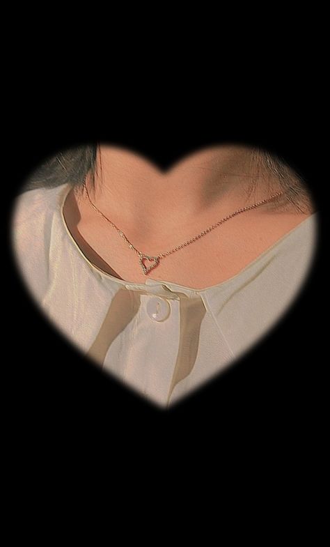 Heart Necklace, White