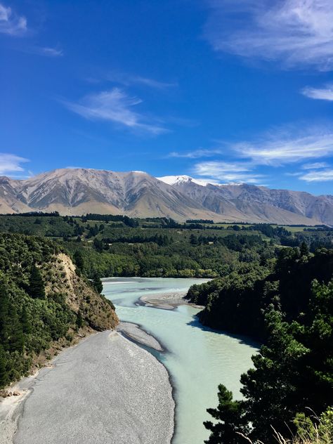 Rakaia gorge in Canterbury, New Zealand. Only one hour from Christchurch, this easy hike offers stunning mountain views. #newzealand #travel #travelphotography #mountain #nature #hiking #explore #wanderlust #voyage #country #pays Canterbury New Zealand, Christchurch New Zealand, Nature Hiking, Mountain Nature, Christchurch, Mountain Views, Canterbury, Mountain View, New Zealand