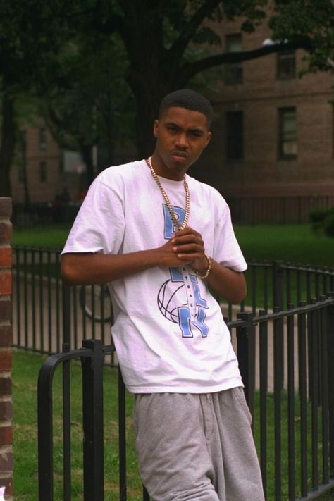 Nas Hip Hop, Nasir Jones, Sup Girl, Cultura Hip Hop, 90s Rappers, Mode Hip Hop, Estilo Cholo, Hip Hop Classics, Old School Hip Hop