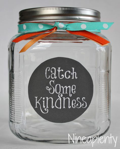 Every time you catch someone doing something kind, you put THEIR name on a piece of paper ALONG WITH the act of kindness. Then you SIGN the paper with YOUR name and put it the jar. Kindness Jar, Jar Ideas, Act Of Kindness, Class Management, Classroom Behavior, Piece Of Paper, The Jar, Classroom Community, Character Education