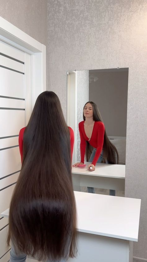 Olya long hair model & HAIR VIDEO CREATOR | 1 or 2? 😊 Friends, I will answer your questions in the comments❤️ #volosilievna #volosilevna | Instagram Hair Motivation, Long Hair Ponytail, Long Hair Models, Extremely Long Hair, Long Silky Hair, Really Long Hair, Lustrous Hair, Long Hair Video, Video Creator