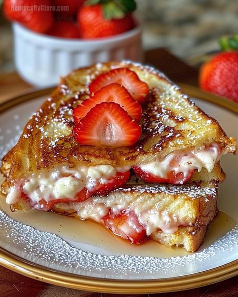 French Toast Brioche Bread, French Toast Strawberry, Strawberries And Cream Cheese, Savory French Toast, Strawberry Toast, Cheesecake French Toast, Savoury French Toast, Classic French Toast, Dairy Free Cream