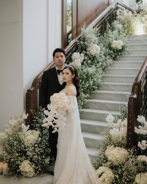 A Monochrome Touch of Jonathan & Dea Wedding at The Hermitage Jakarta Hermitage Hotel, Wedding Goals, Jakarta, Real Weddings, Hotel, Quick Saves