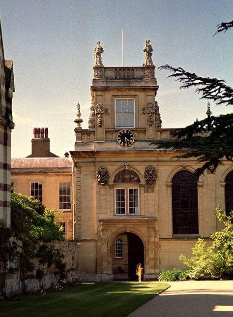 Oxford England University, University Of Oxford Aesthetic, Oxford Architecture, Trinity College Oxford, Exeter College Oxford, Exeter College, Campus Activities, Oxford City, University Of Oxford