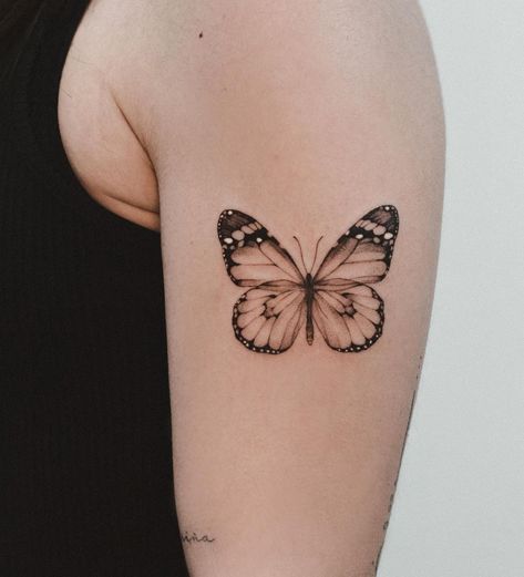 Tattoo • Instagram Spotted Butterfly Tattoo, Up The Arm Tattoo, Butterfly Fine Line Tattoo, Butterfly Tattoo Up The Arm, Butterfly Tattoo Drawing, Arm Butterfly Tattoo, Back Butterfly Tattoo, Butterfly Tattoo On Hand, Butterfly Tattoo On Back