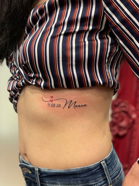 Name With Date Tattoo, Name Date Tattoo Ideas, Name And Date Tattoo, Boyfriend Name Tattoos For Women, Kid Name Tattoo Ideas Mothers, Boyfriend Name Tattoos, Date Tattoo, Mum Tattoo, Kid Dates