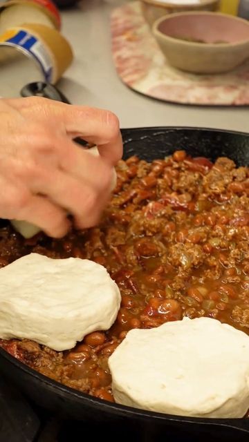 Cowboy Casserole With Biscuits, Easy Cowboy Casserole Recipe, Biscuit Casserole Recipes, Bacon Baked Beans, Cowboy Casserole Recipe, Cowboy Food, Cowboy Casserole, Cooking The Perfect Steak, Pillsbury Recipes