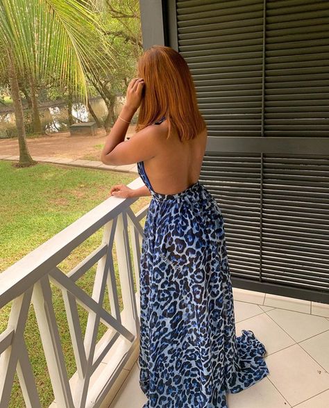 Decent Beach Wear For Women, Boubou Styles For Women, Stylish Maxi Dress, New Look Fashion, African Fabric Dress, Classy Gowns, Chic Dress Classy, Everyday Casual Outfits, African Fashion Women Clothing