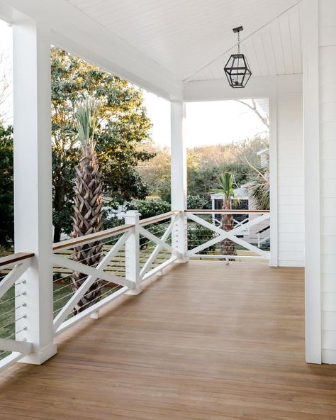 Sunday AM Porch Vibes... 📷 @minettehand. #bbgprojects #customhomes #porches #porchesofinstagram #railings #exteriors #lowcountry… Farmhouse Front Porches Decorations, Railing Exterior, Front Porch Seating Ideas, Rustic Farmhouse Front Porches, Porch Vibes, Porch Appeal, Front Porch Seating, Front Porch Railings, Balcony Railings