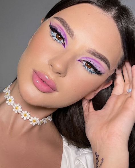 Celebrity Makeup Looks, Retro Makeup, Makijaż Smokey Eye, Dope Makeup, Evening Makeup, Glamorous Makeup, Creative Eye Makeup, Glamour Makeup, Spring Makeup