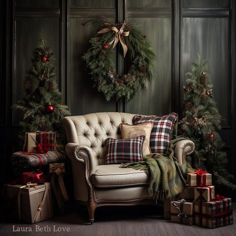 Dishfunctional Designs: Decorating With Christmas Tartans & Plaids For The Holidays Tartan Christmas Decorations, Tartan Plaid Christmas, Christmas Party Themes, Cabin Christmas, Traditional Christmas Decorations, Tartan Christmas, Cottage Christmas, Christmas Living Rooms, Chic Christmas