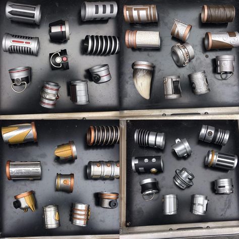 Star Wars: Galaxy's Edge - Purchasing Extra Scrap Metal at Savi's Workshop Savis Workshop Lightsaber, Disney Lightsaber, Galaxy's Edge Lightsaber, Galaxies Edge, Lightsaber Parts, Build A Lightsaber, Build Your Own Lightsaber, Lightsaber Hilts, Diy Lightsaber