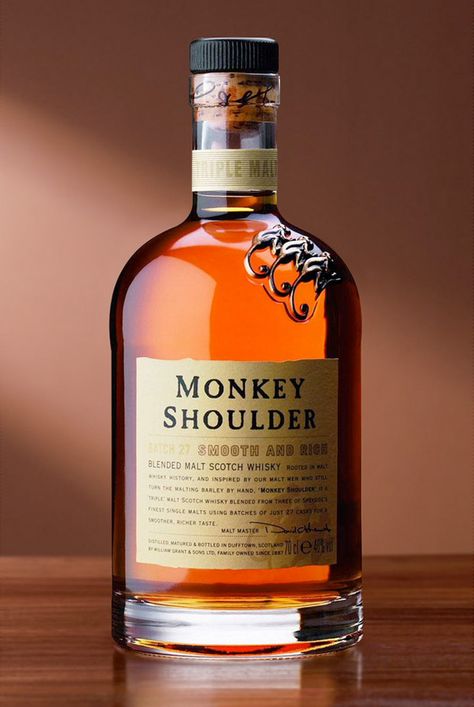 Monkey Shoulder Blended Scotch Whisky from distilleries such as Glenfiddich and Balvenie. Score: Letdown-0, Drink Up-1 Monkey Shoulder Whiskey, Monkey Shoulder, Whiskey Brands, Blended Scotch Whisky, Personalized Whiskey, Good Whiskey, Whiskey Drinks, Cigars And Whiskey, Whiskey Decanter