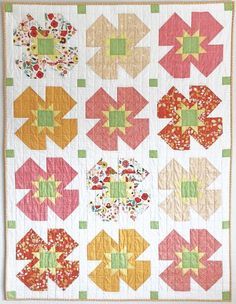 Summer Garden Quilt Pattern - Running Stitch Quilts Garden Quilt Pattern, Colchas Quilting, Flower Quilt Patterns, History Of Quilting, Start Quilting, Flower Quilts, Blog Art, Beginner Quilt Patterns, Flower Quilt